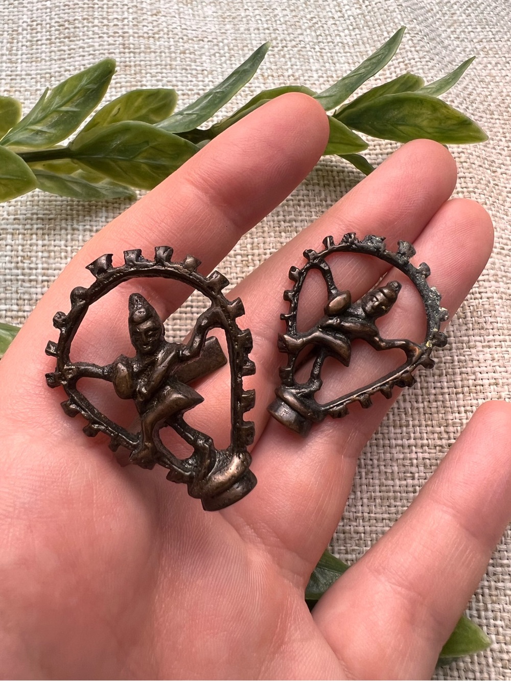 VINTAGE Bronze-Toned Ethnic Hindu God Cuff Links